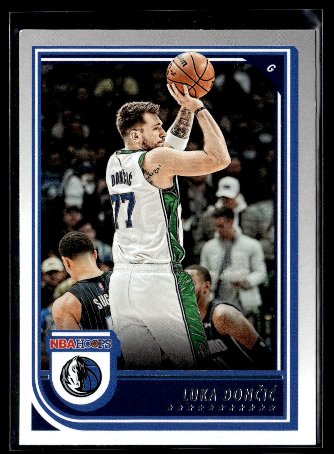 2022-23 Hoops #119 Luka Doncic