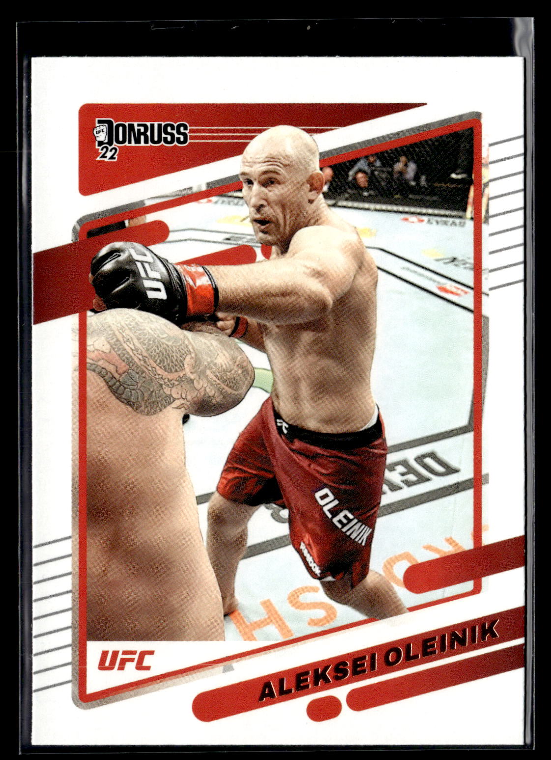 2022 Donruss UFC #173 Aleksei Oleinik