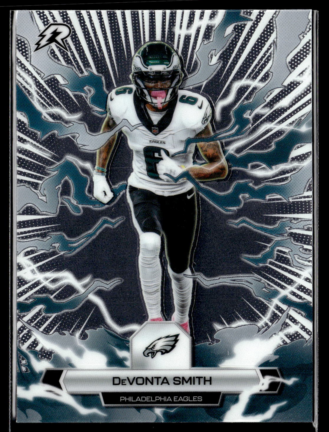 2025 Topps Resurgence #81 DeVonta Smith