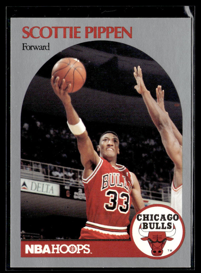 1990-91 Hoops #69 Scottie Pippen