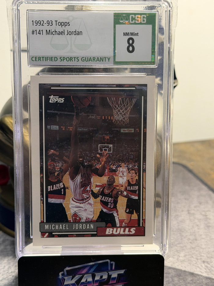 1992-93 Topps #141 Michael Jordan CSG 8