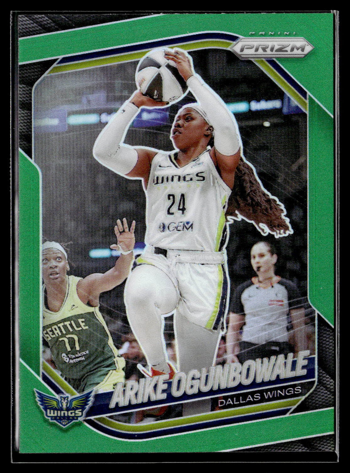 2025 Panini Prizm WNBA #73 Arike Ogunbowale Green Prizms
